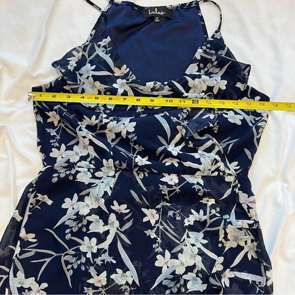 Lulu's Navy Floral Mini Chiffon Dress With a Ruffle V-Neck Size M - Picture 12 of 13